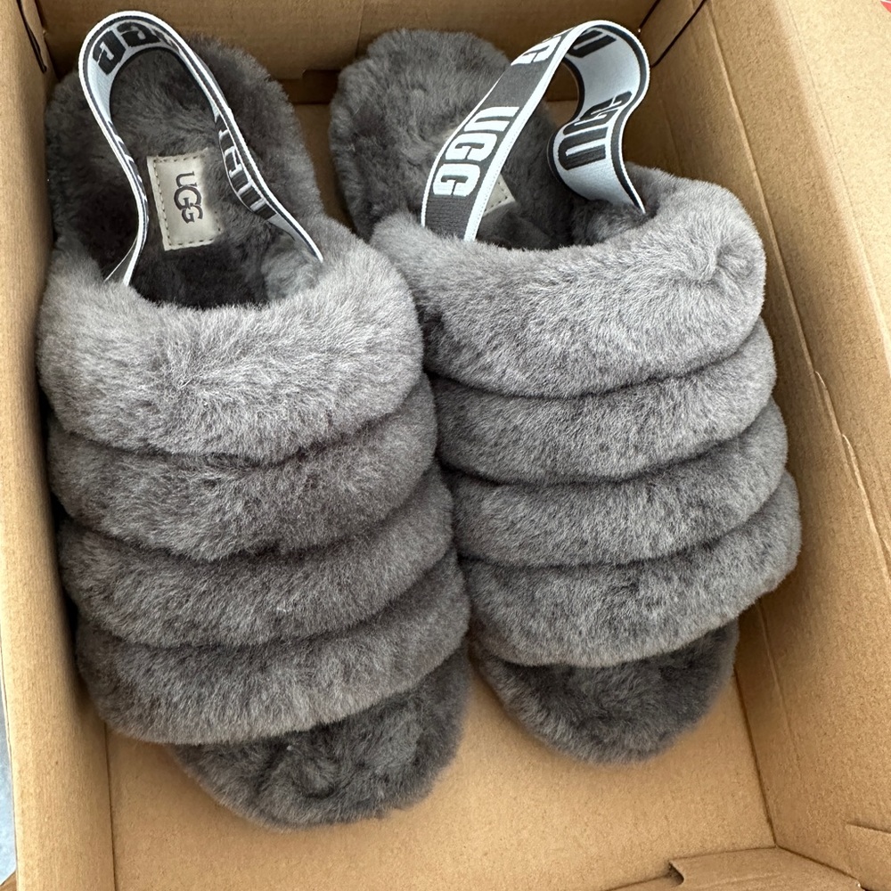 ugg fluff slide